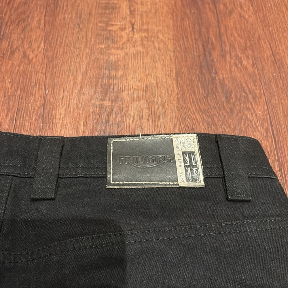 Triumph Black Resurgence Gear Riding Pants with Knee Pads - Picture 4 of 4